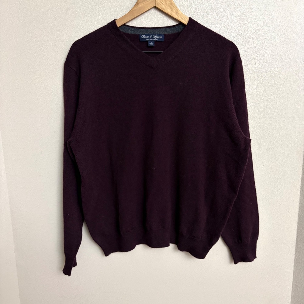 Davis & Squire V-Neck Sweater Size L Burgundy Extra Fine Merino Wool Classic